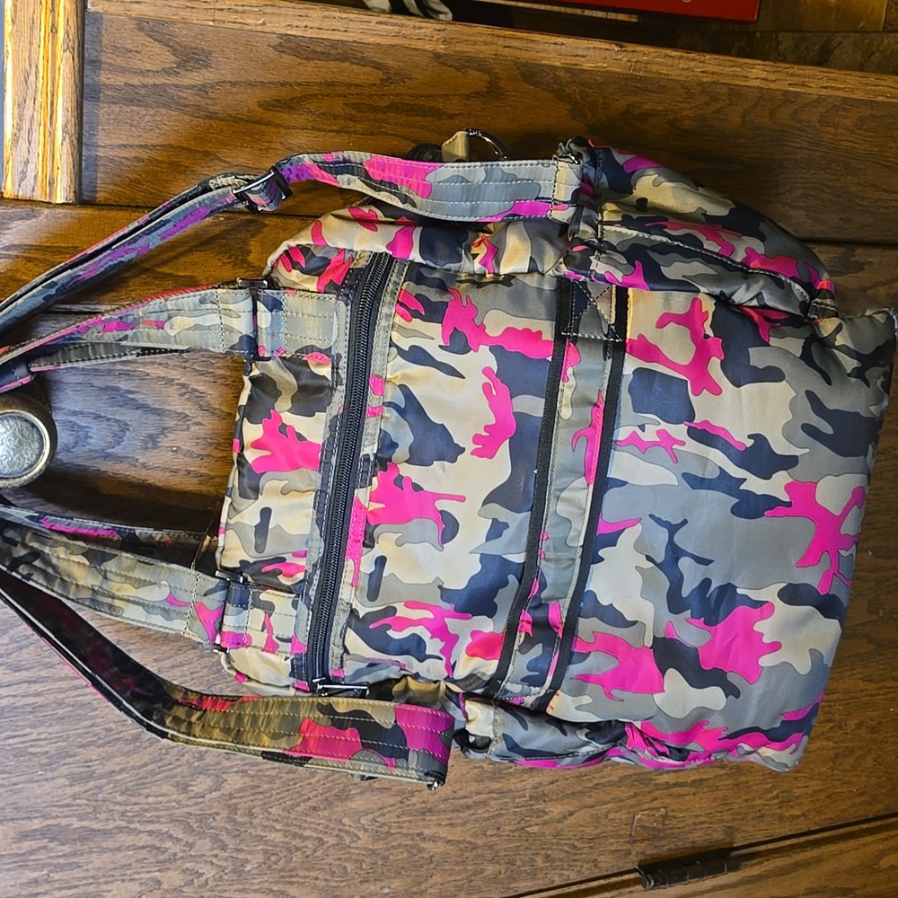 Lug Ranger XL - Picture 3 of 7